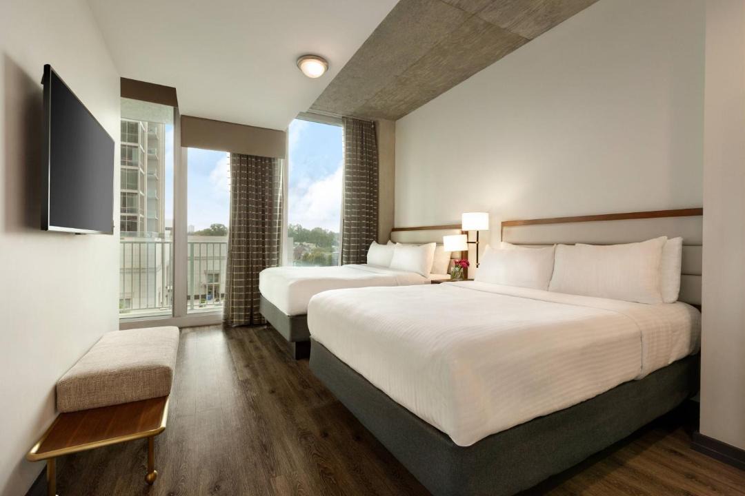 Atlantic Station Area Hotel | Twelve Midtown, Autograph Collection