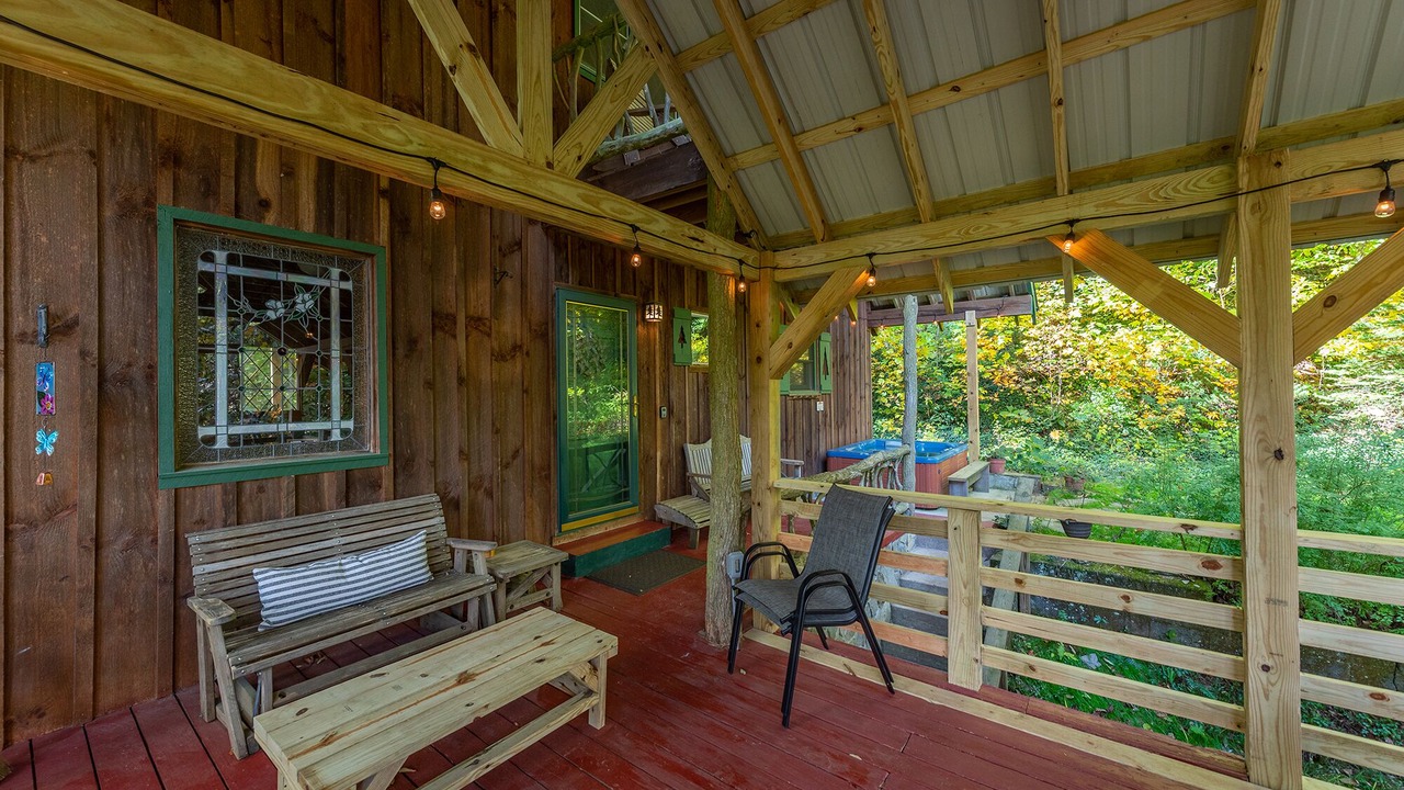 Photo of Patio Balcony in Spruce Pine