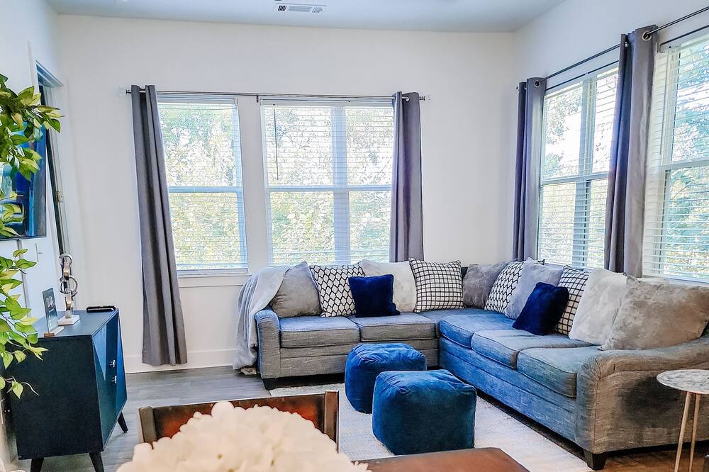 Photo of Bedroom in Lindridge-Martin Manor
