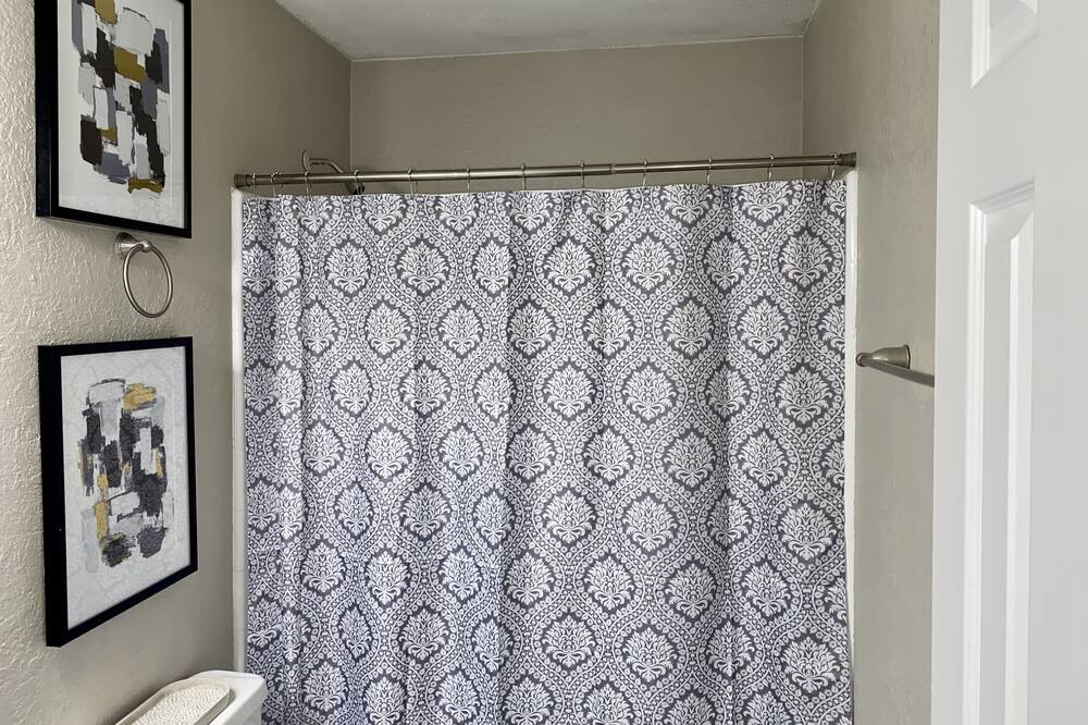 Photo of Bathroom in Piedmont Heights