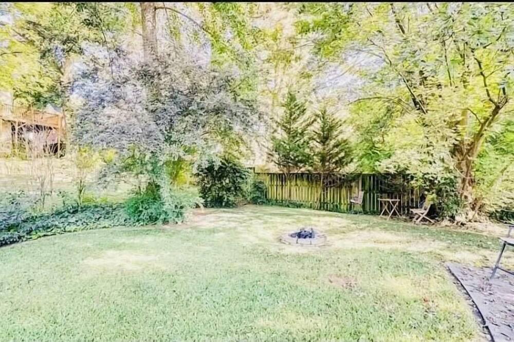 Photo of Others in Piedmont Heights