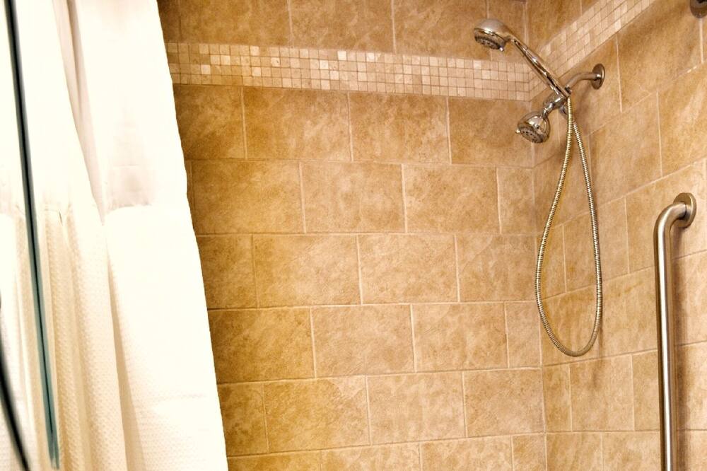 Photo of Bathroom in Deltana