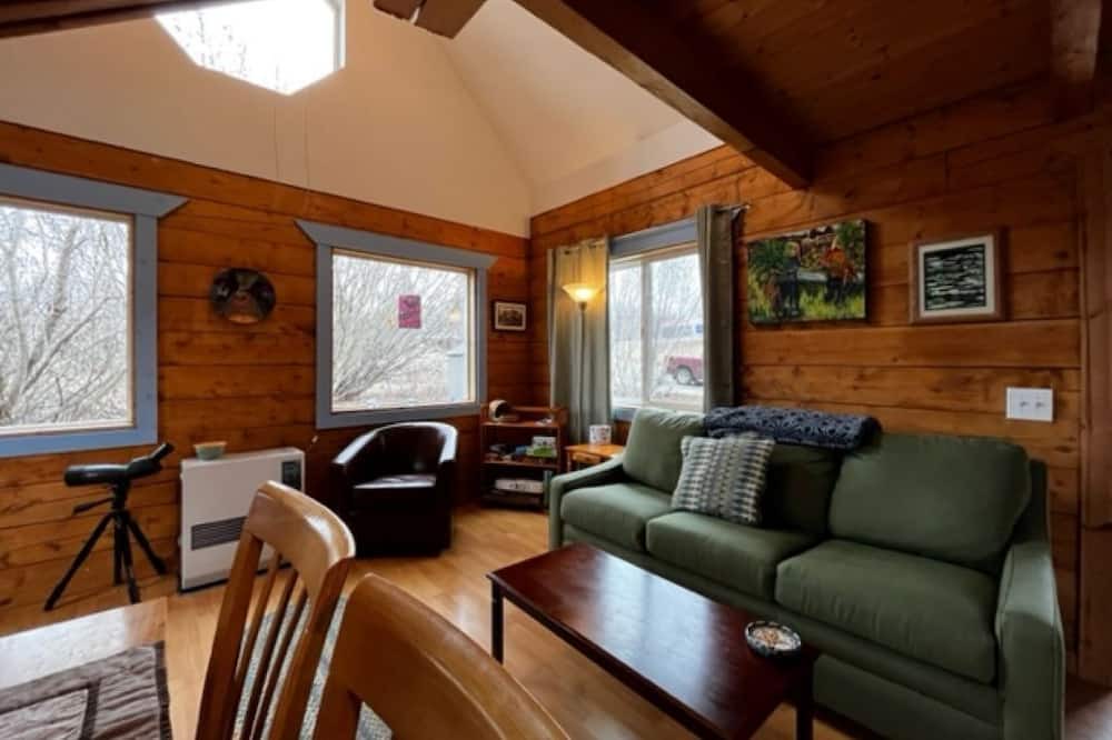 Photo of Livingroom in Homer