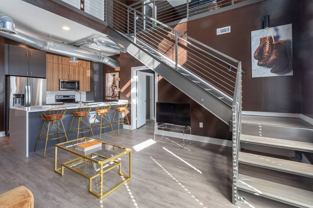 Photo of Livingroom in Atlantic Station Area