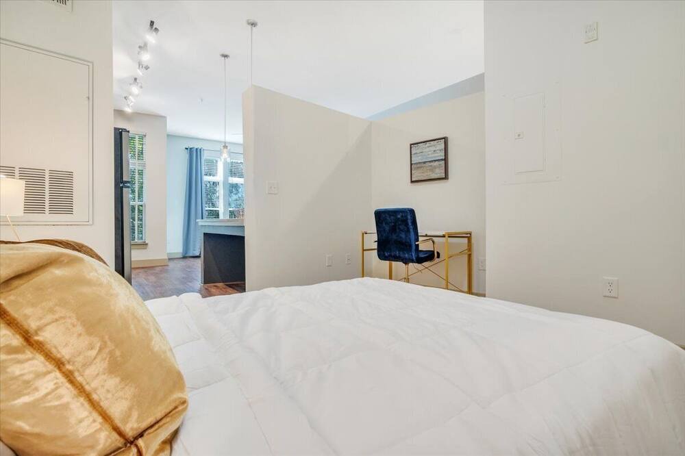 Photo of Bedroom in Lindridge-Martin Manor