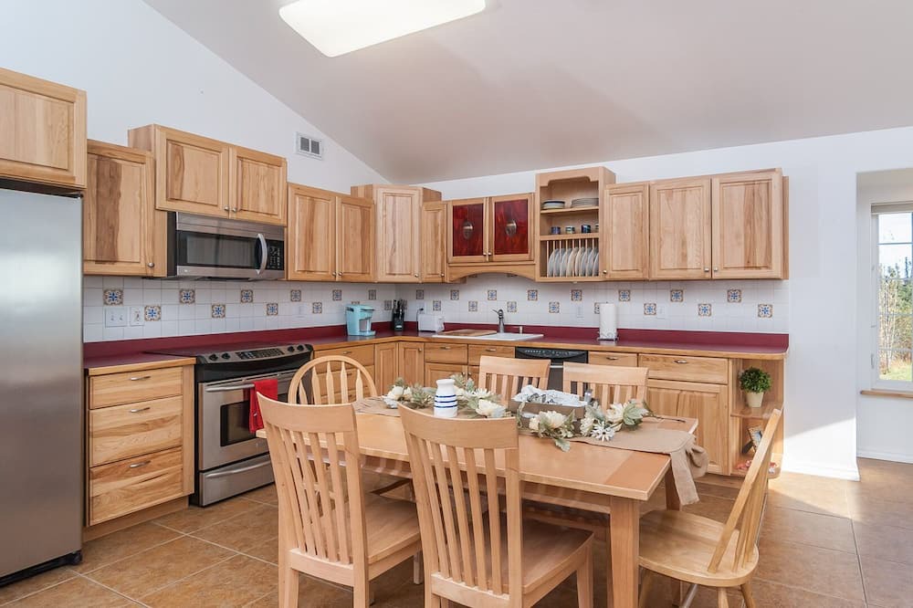 Photo of Kitchen in Salcha