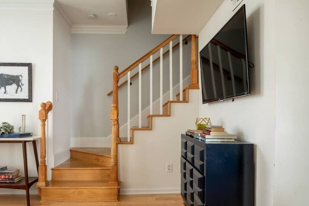 Photo of Livingroom in Cabbagetown