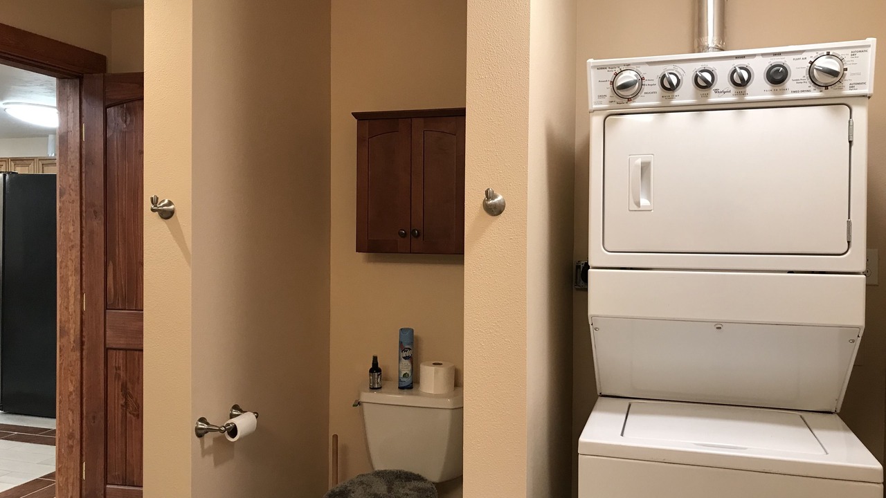 Photo of Bedroom in Delta Junction