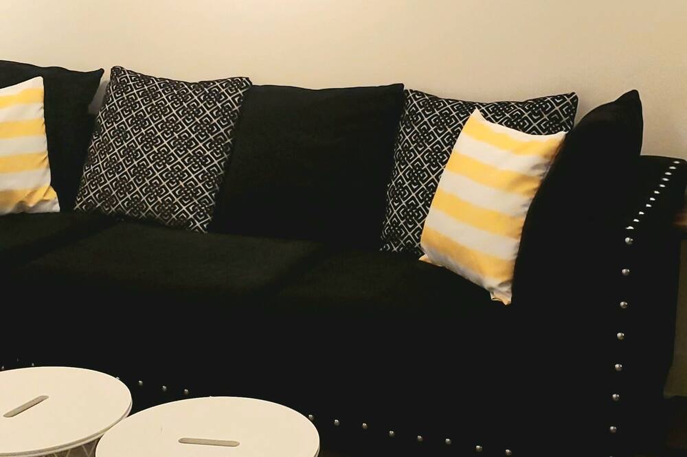 Photo of Livingroom in North Buckhead