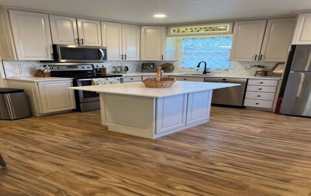 Photo of Kitchen in Sandy