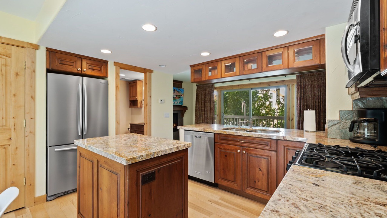 Photo of Kitchen in Park Meadows
