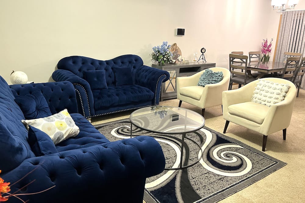 Photo of Livingroom in Northeast Columbus