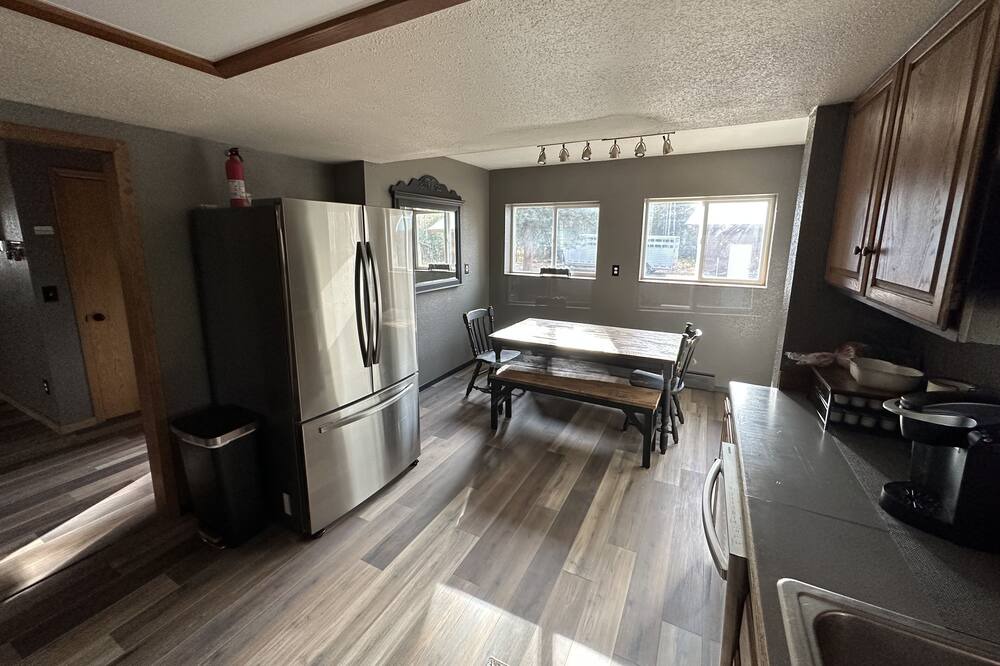 Photo of Kitchen in Delta Junction