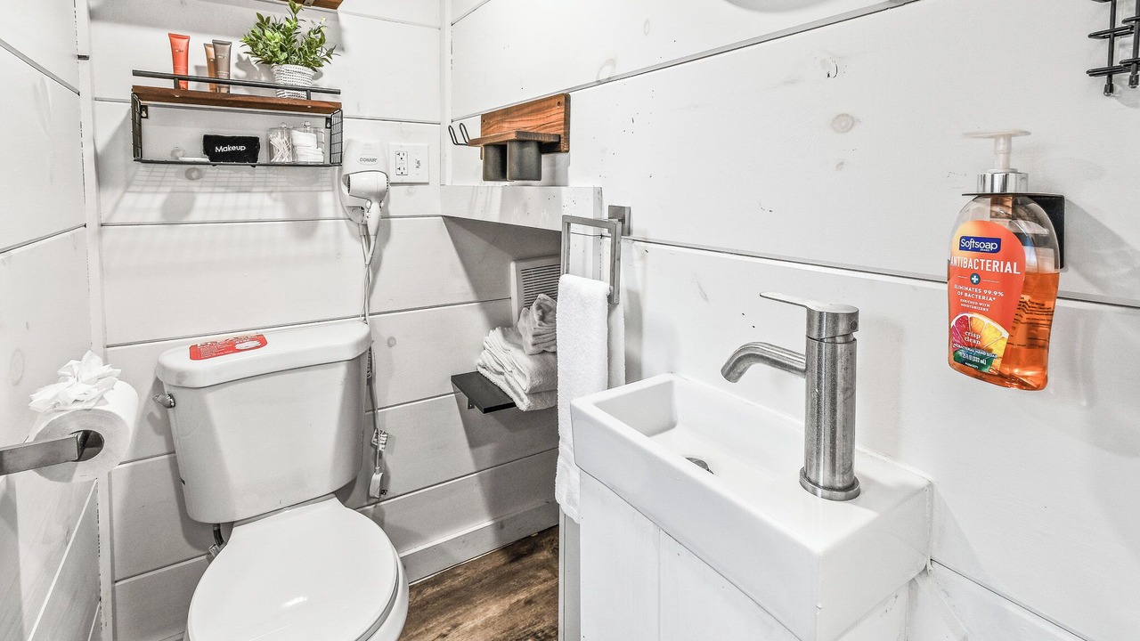 Photo of Bathroom in Sevierville