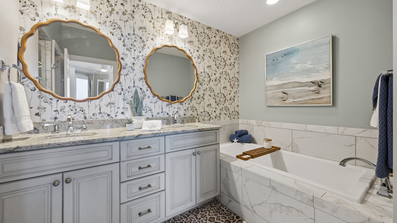 Photo of Bathroom in Amelia City