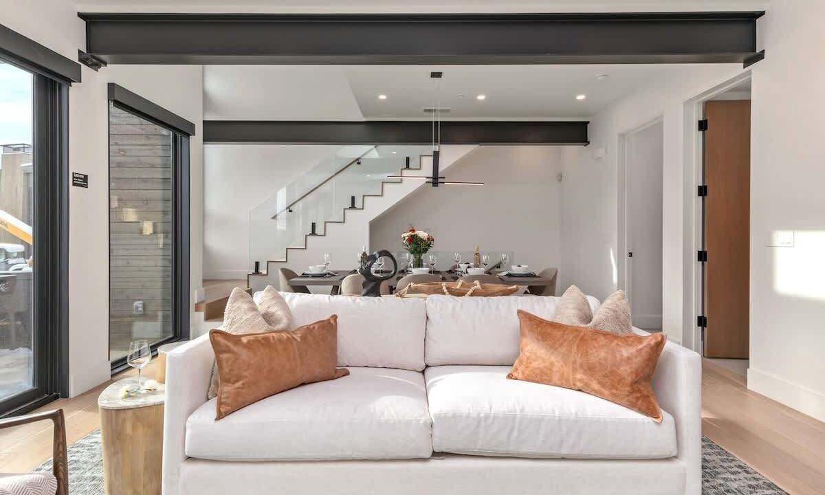 Photo of Livingroom in The Timbers