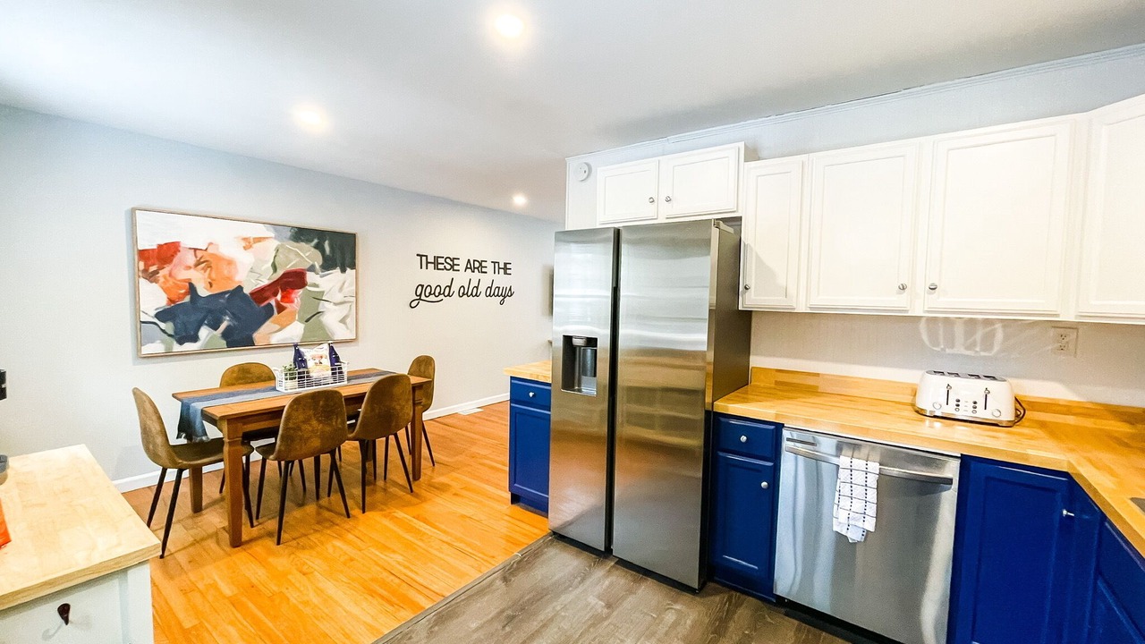 Photo of Kitchen in Geyser Crest