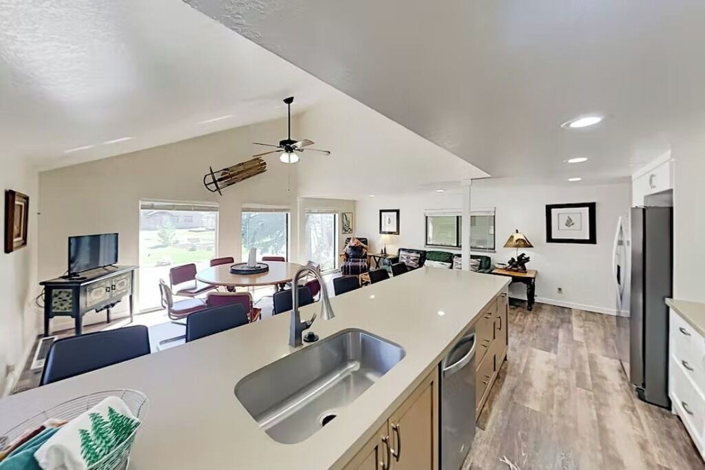 Photo of Kitchen in Park Meadows