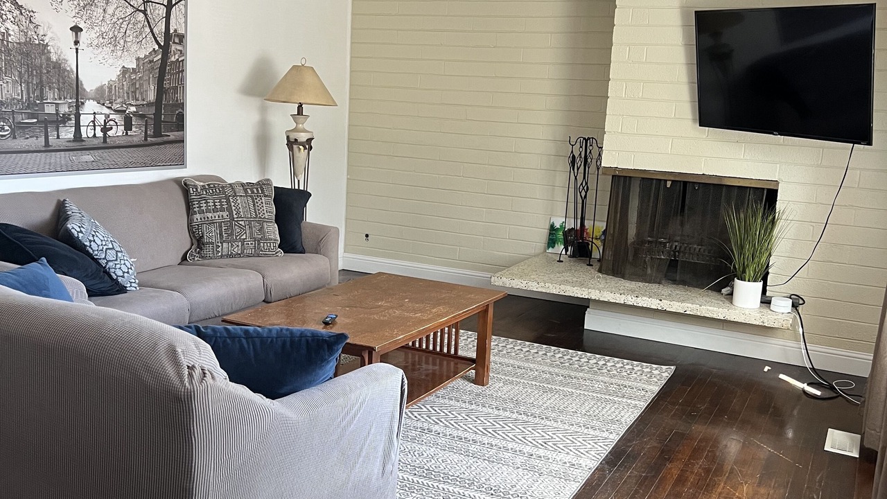 Photo of Livingroom in Sandy