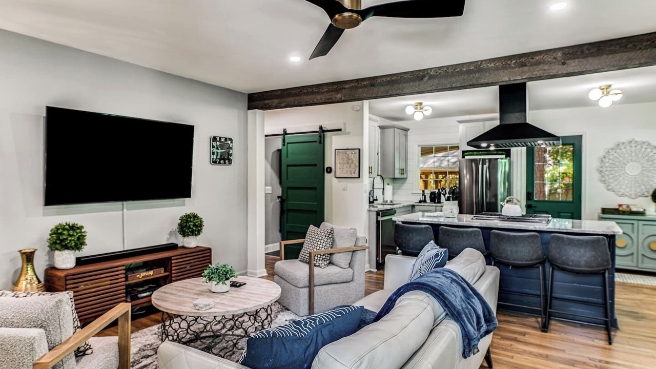 Photo of Bedroom in Piedmont Heights