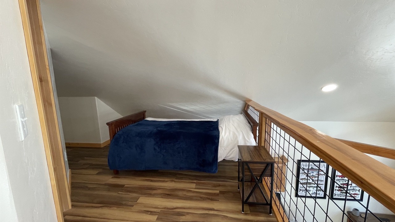 Photo of Bedroom in Soldotna