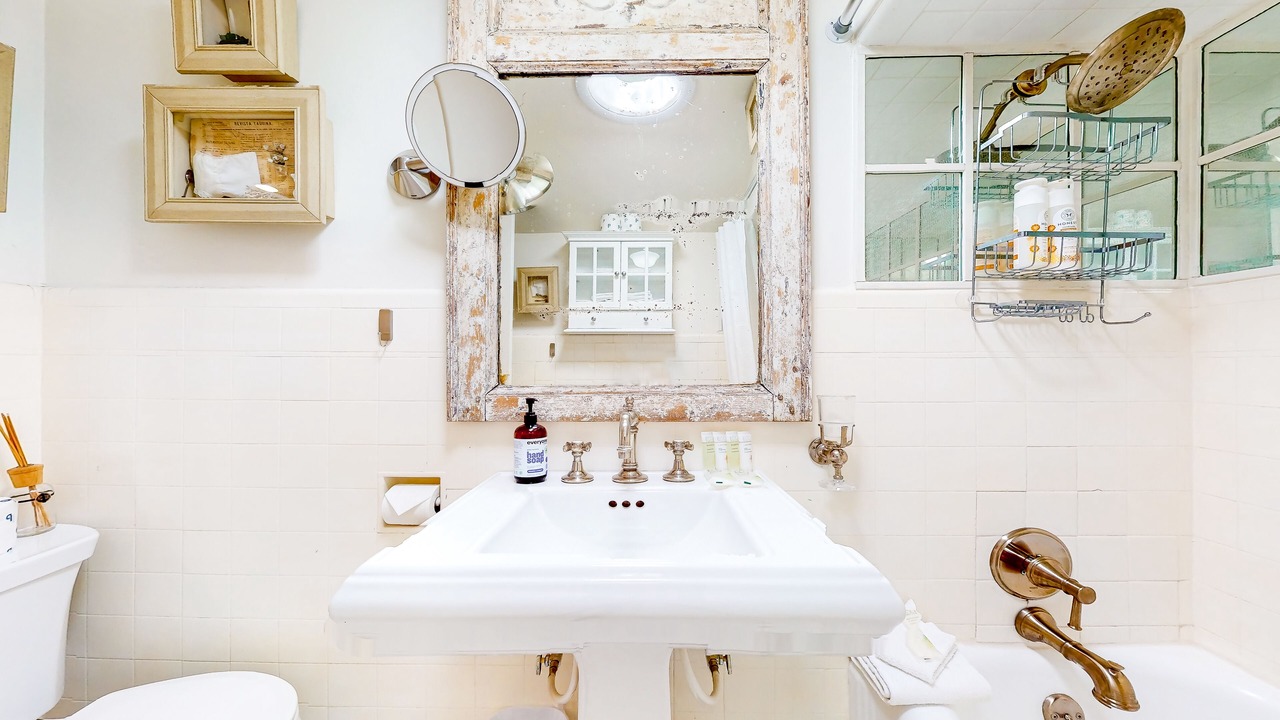 Photo of Bathroom in East Millcreek