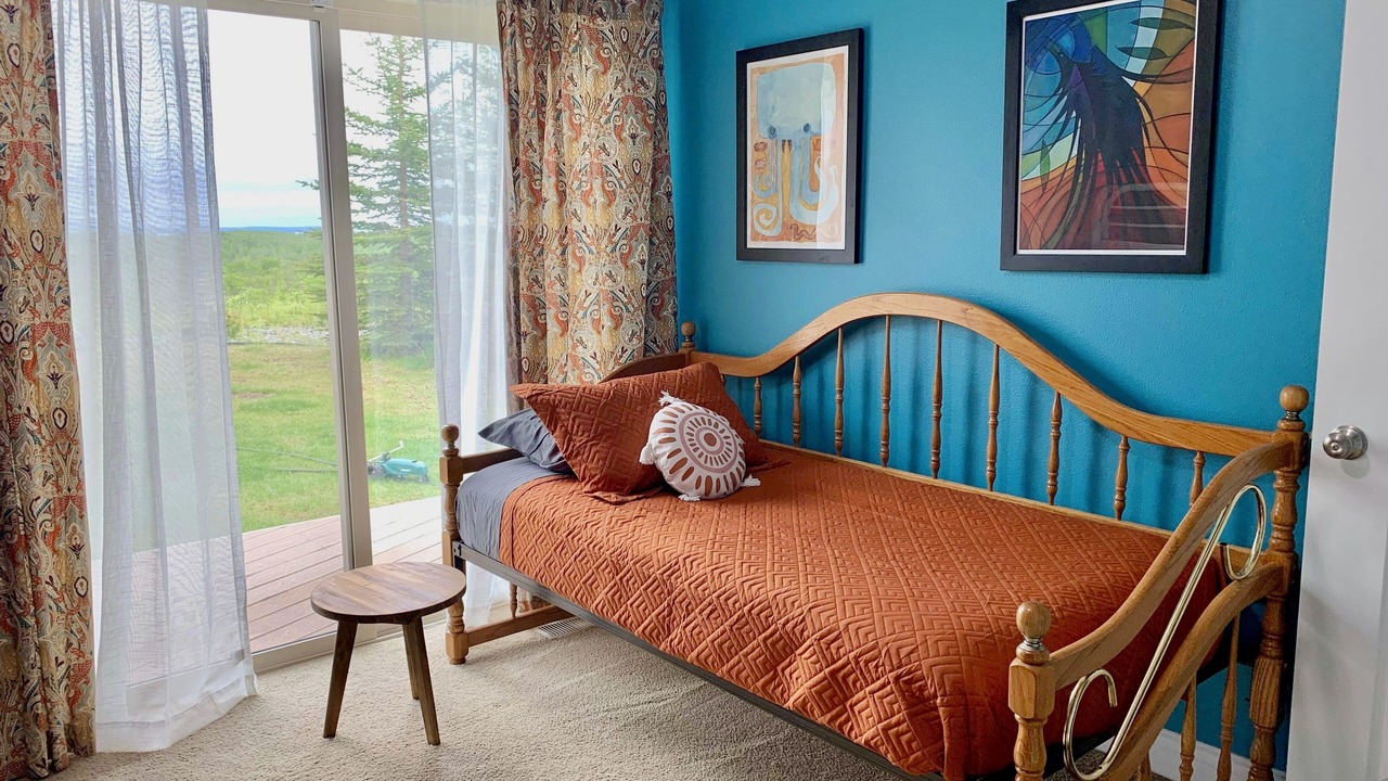 Photo of Bedroom in Knik-Fairview