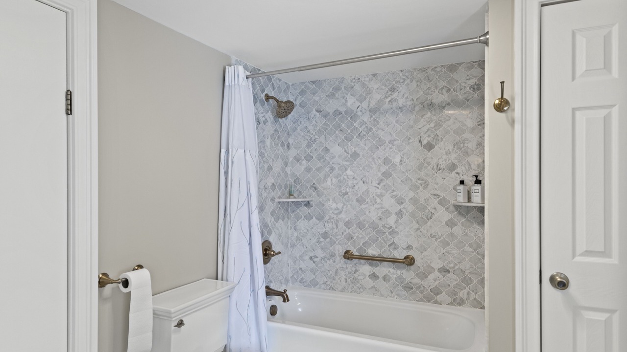 Photo of Bathroom in Saratoga Springs