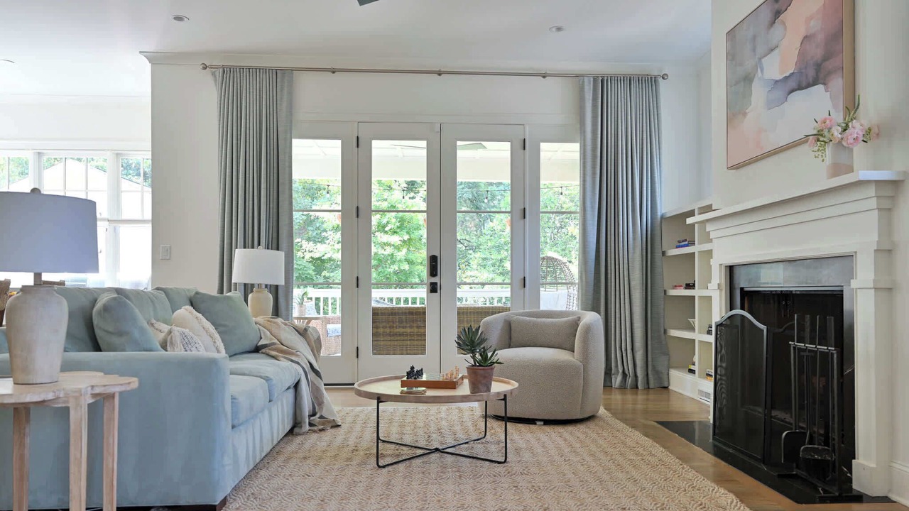 Photo of Livingroom in Virginia Highland