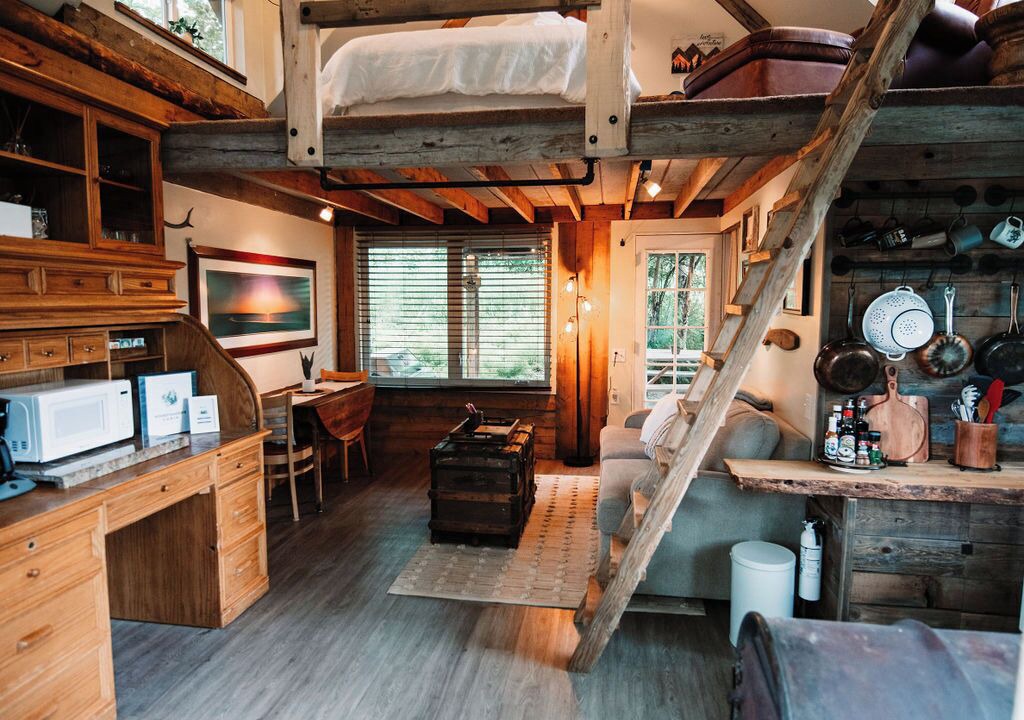 Photo of Livingroom in Knik-Fairview