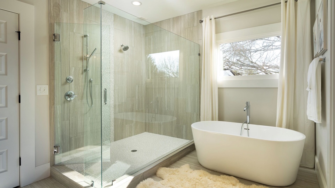 Photo of Bathroom in Morningside-Lenox Park