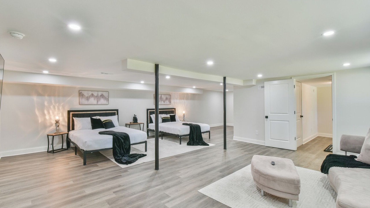 Photo of Bedroom in Addison Heights