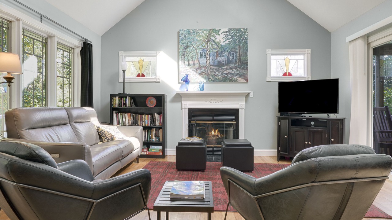 Photo of Livingroom in Rolling Prairie