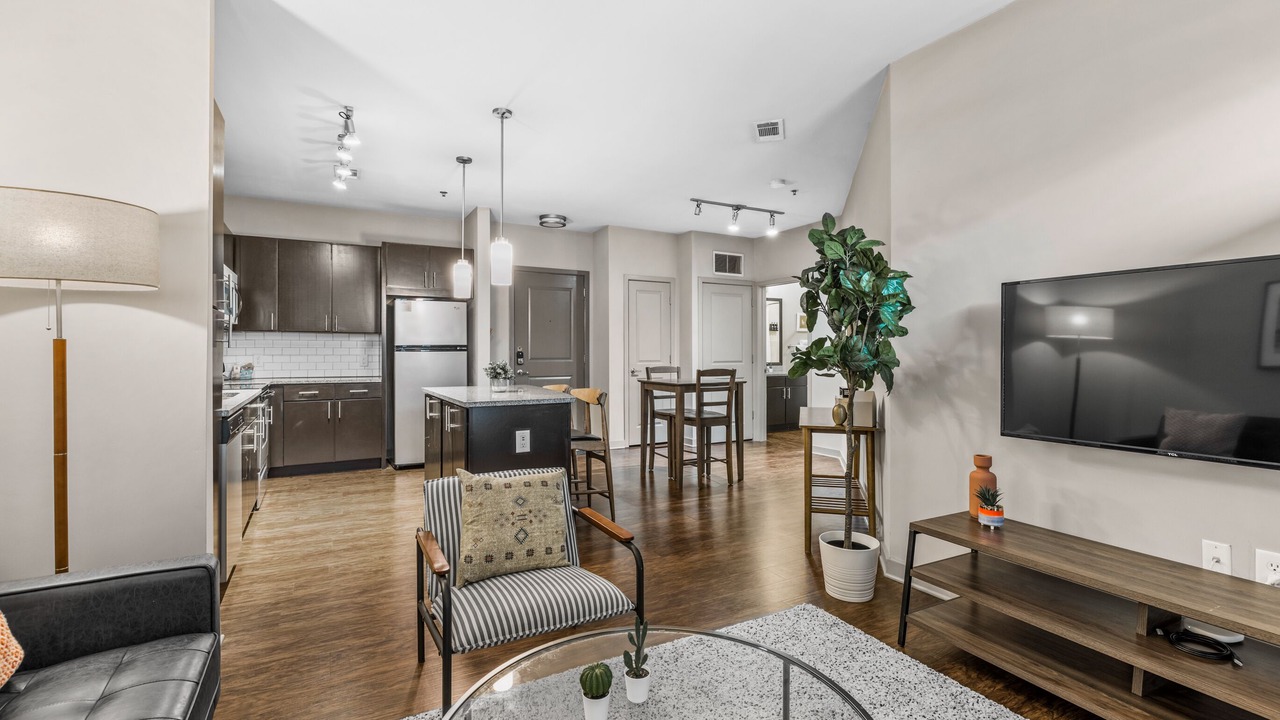 Photo of Livingroom in Downtown Decatur