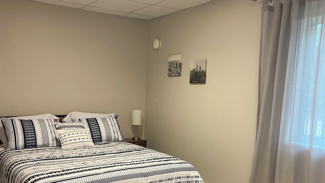 Photo of Bedroom in Deltana