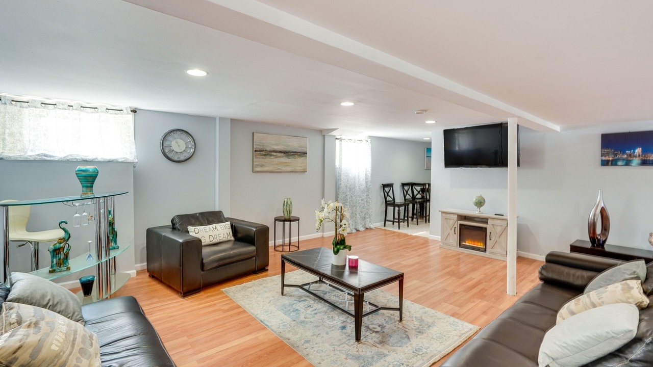 Photo of Livingroom in Loudonville