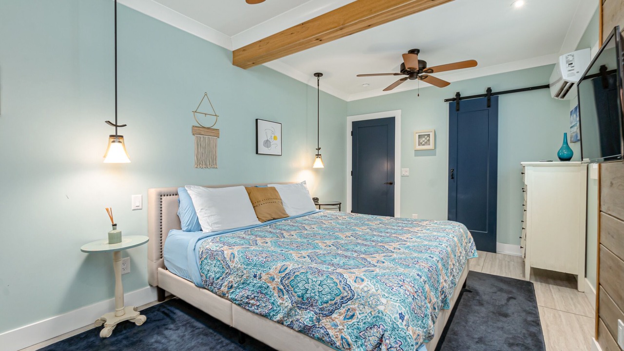 Photo of Bedroom in Melbourne Beach