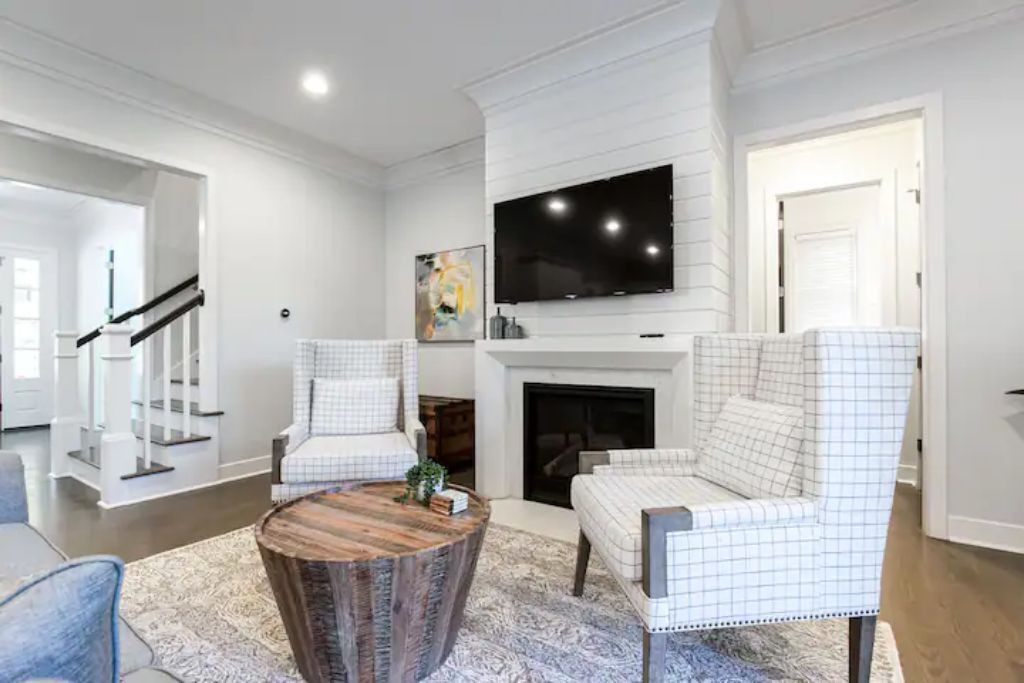 Photo of Livingroom in Piedmont Heights