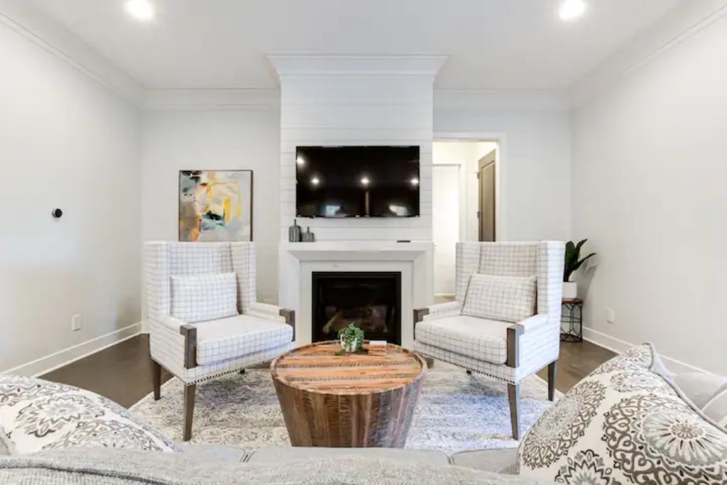 Photo of Livingroom in Piedmont Heights