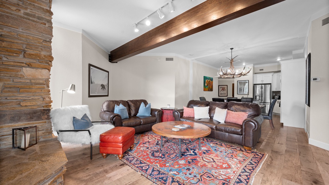 Photo of Livingroom in Deer Valley