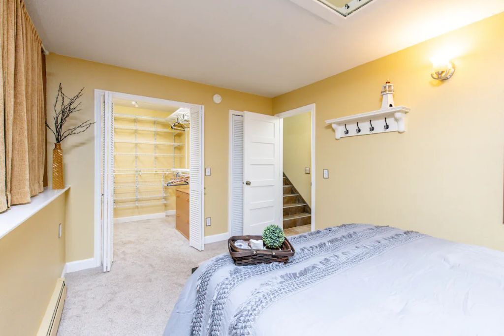Photo of Bedroom in Taku - Campbell