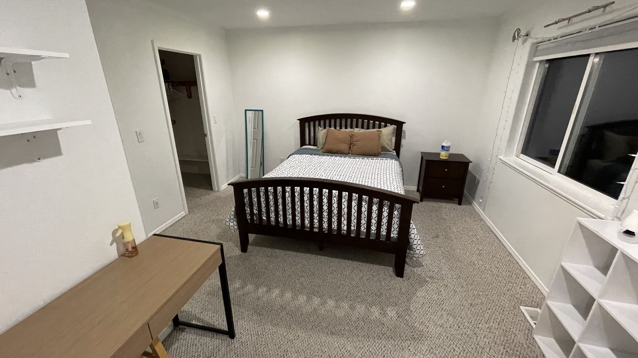Photo of Bedroom in Bayshore - Klatt