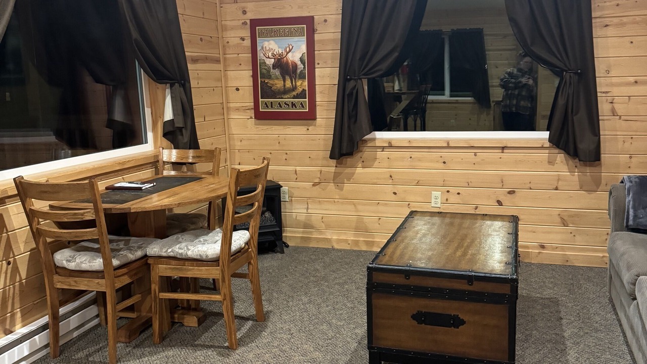 Photo of Bedroom in Talkeetna