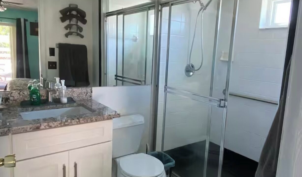 Photo of Bathroom in Indian River Bluff