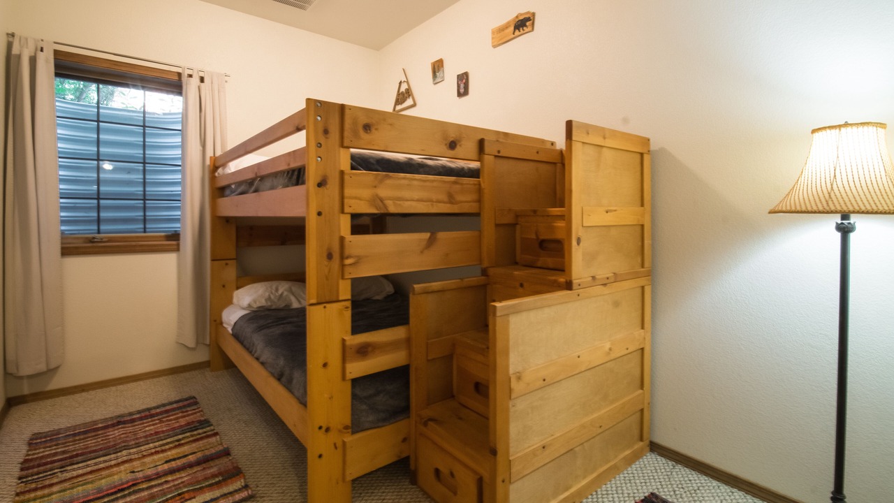 Photo of Bedroom in Woodland Park