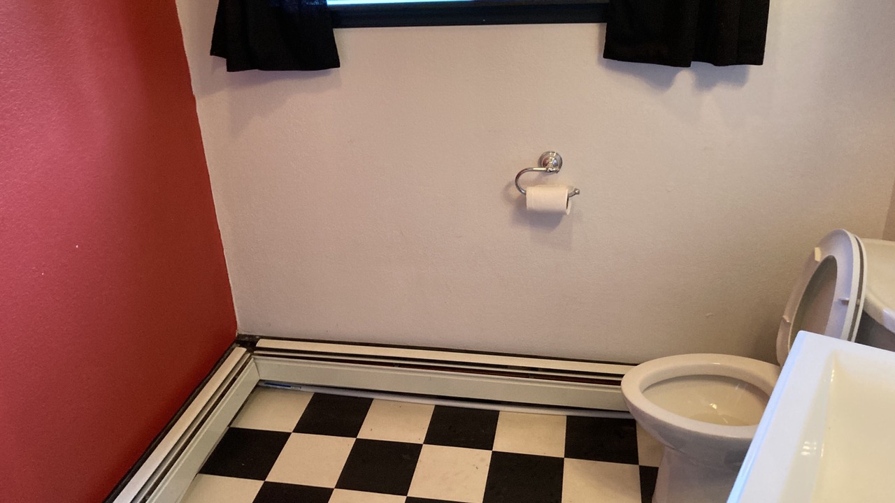 Photo of Bathroom in Huffman - O' Malley