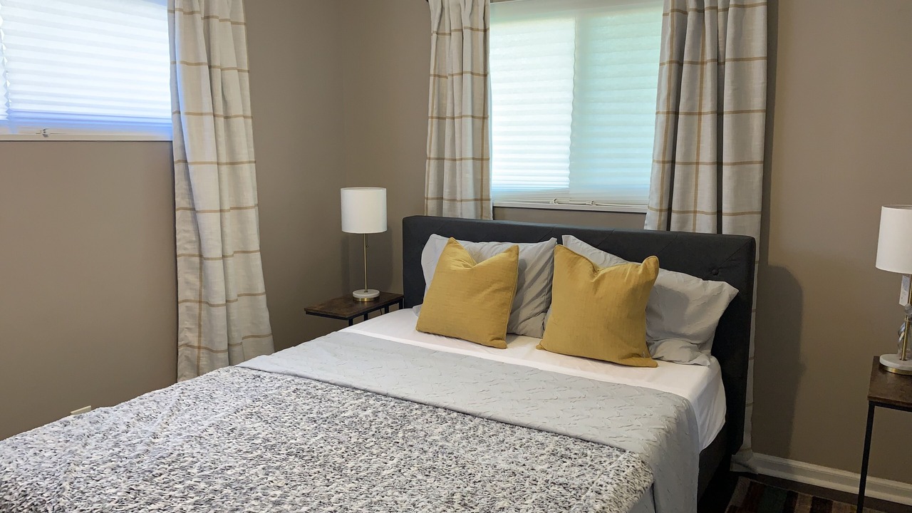 Photo of Bedroom in Whitehall