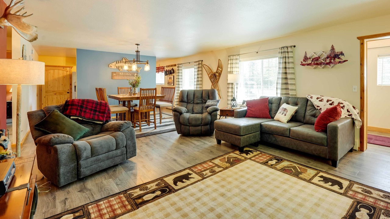 Photo of Livingroom in Ridgeway
