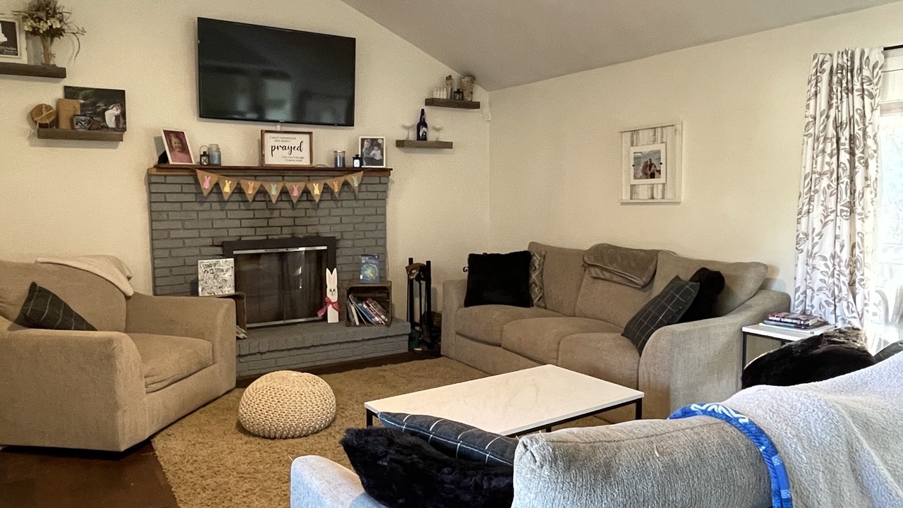 Photo of Livingroom in Middle Grove