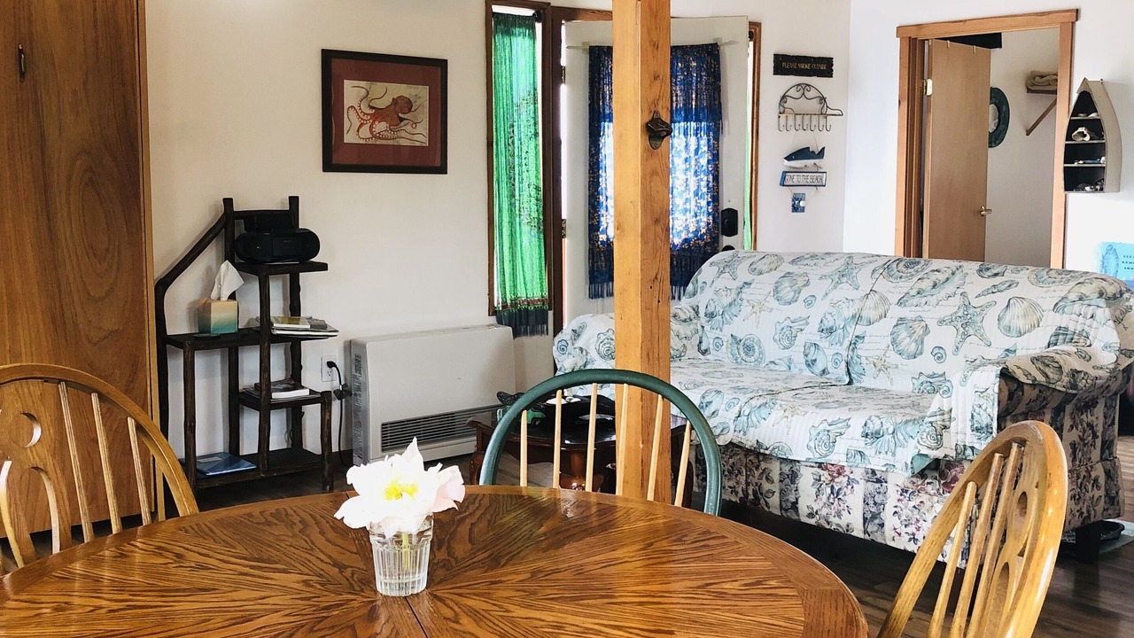 Photo of Bedroom in Homer